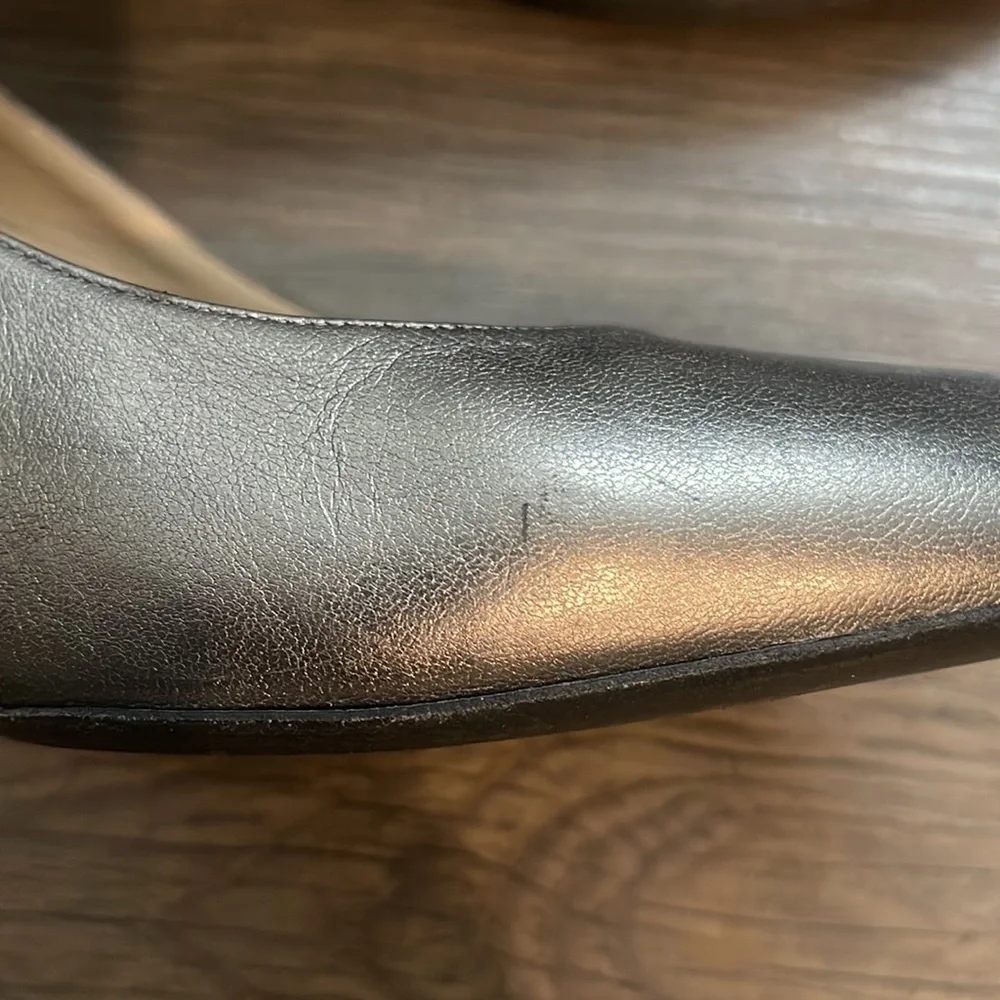 Bruno Magli Metallic Pewter Wedge Heel Sz 38 1/2